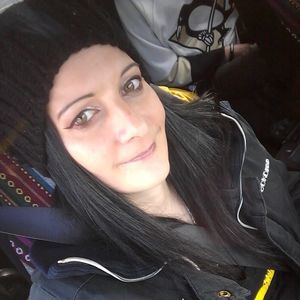 Meet your Posher, Angie
